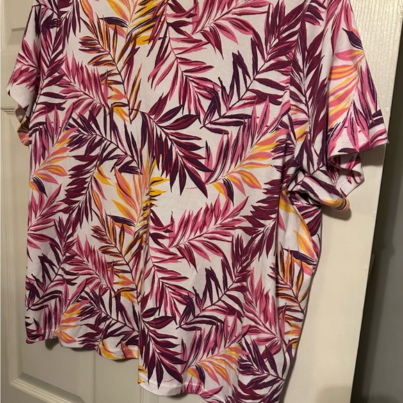 Woman Within Capri Set pit to pit 27” shoulder down 26” Capris have pockets - Picture 3 of 5